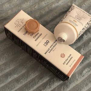 Drunk Elephant Umbra 100% Mineral Cream SPF 30/PA+++ Tinted Face Sunscreen